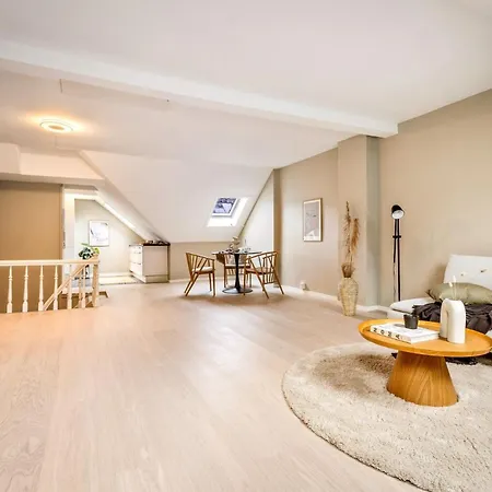 Newly Renovated * Bergen