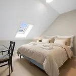 Newly Renovated * Bergen