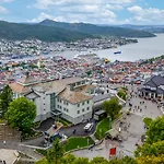 Leilighet Newly Renovated