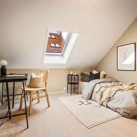 Newly Renovated * Bergen